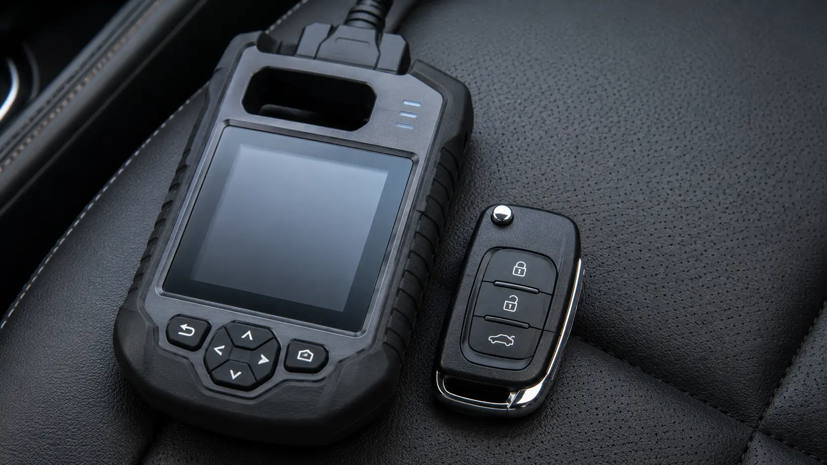 Key fob programming service with diagnostic tools